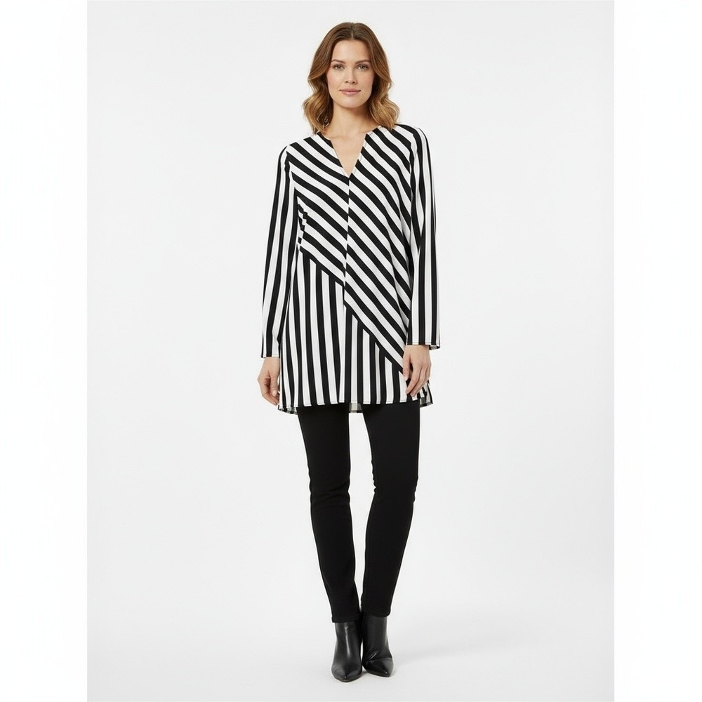 Chicos plus 3X nwt navy blue white striped sateen popover asymmetrical tunic top